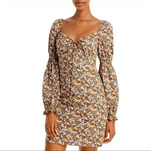 NWT Bardot dress in size XS or US 2